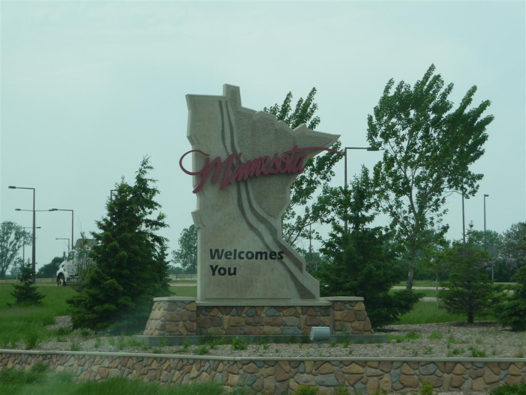 Skid and Sandy On The Road Escanaba Michigan to Worthington Minnesota