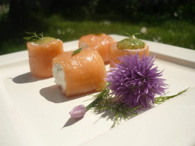 Miam Yam : ma version des rouleaux de saumon fumé au Miam Yam : ma version des rouleaux de saumon fumé au