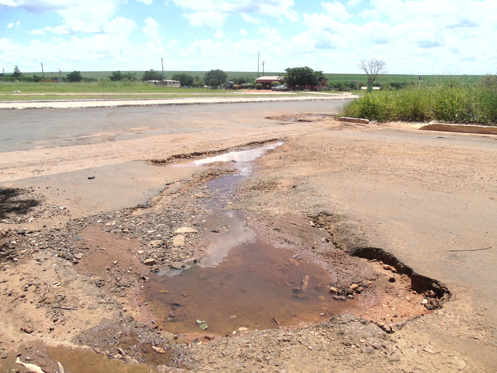 Resultado de imagem para tapaburaco amambai coronel sapucaia