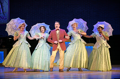 Review: MTW Gives Regards to YANKEE DOODLE DANDY 