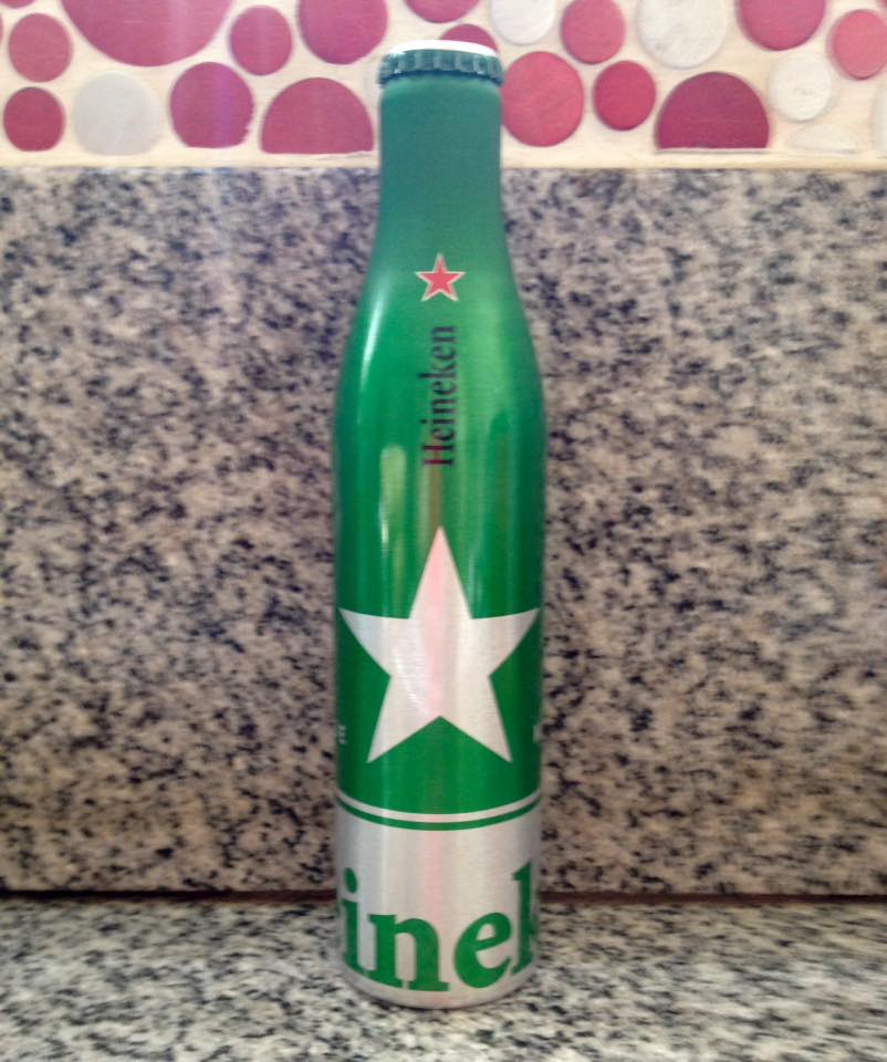 LATAS Y BOTELLAS DE JUAN CRUZ BOTELLA HEINEKEN TEST (Brasil)