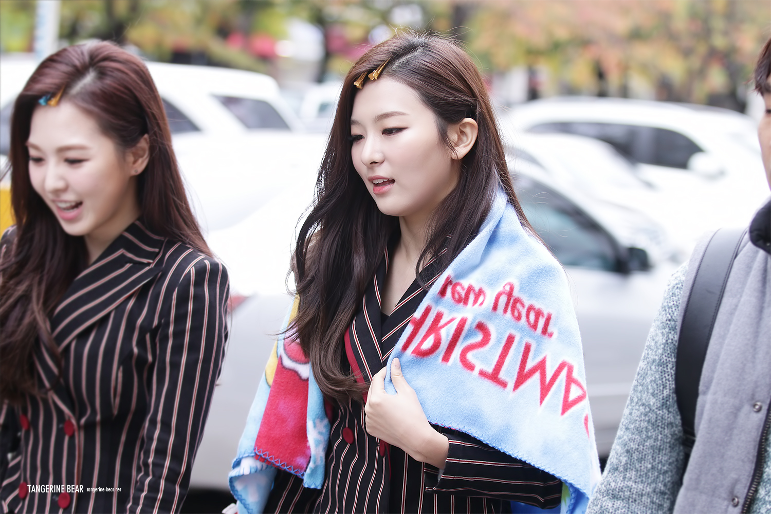 레드 벨벳 레벨 업 갤러리 목공: 레드벨벳 갤러리