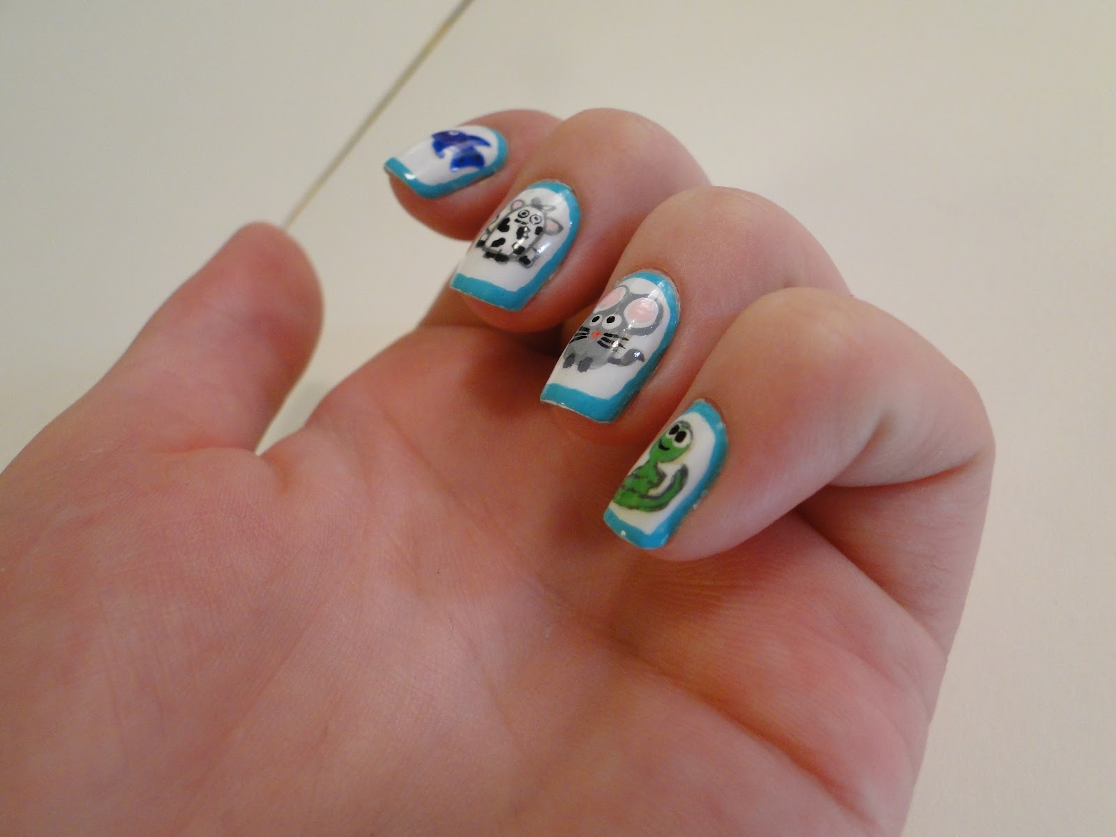 WeeklyWackyNails: Animal Nail Art