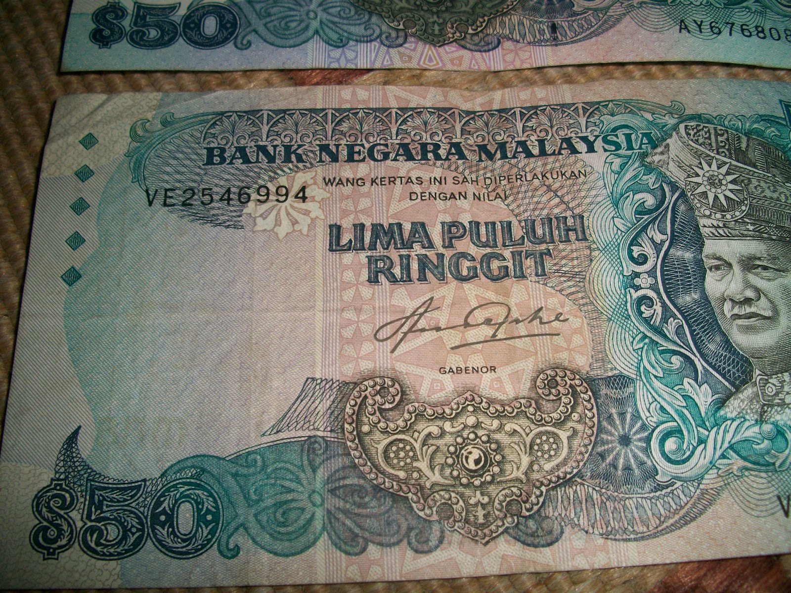 collectible items: Duit Malaysia lama RM50 with 3 different gabenor