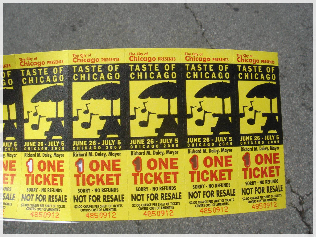 vacation on a budget Taste of Chicago