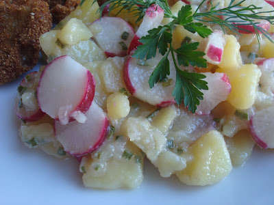 Salata bavareza de cartofi