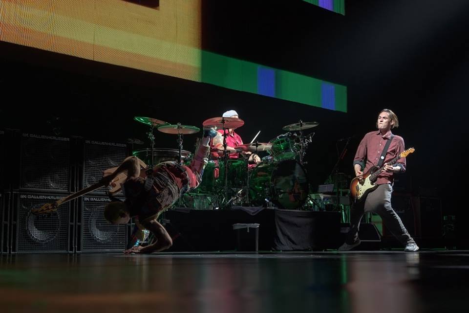 Red Hot Chili Peppers Brasil Red Hot Chili Peppers live Budapest