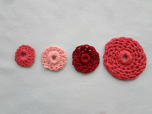 Crochet Button Necklace Tutorial