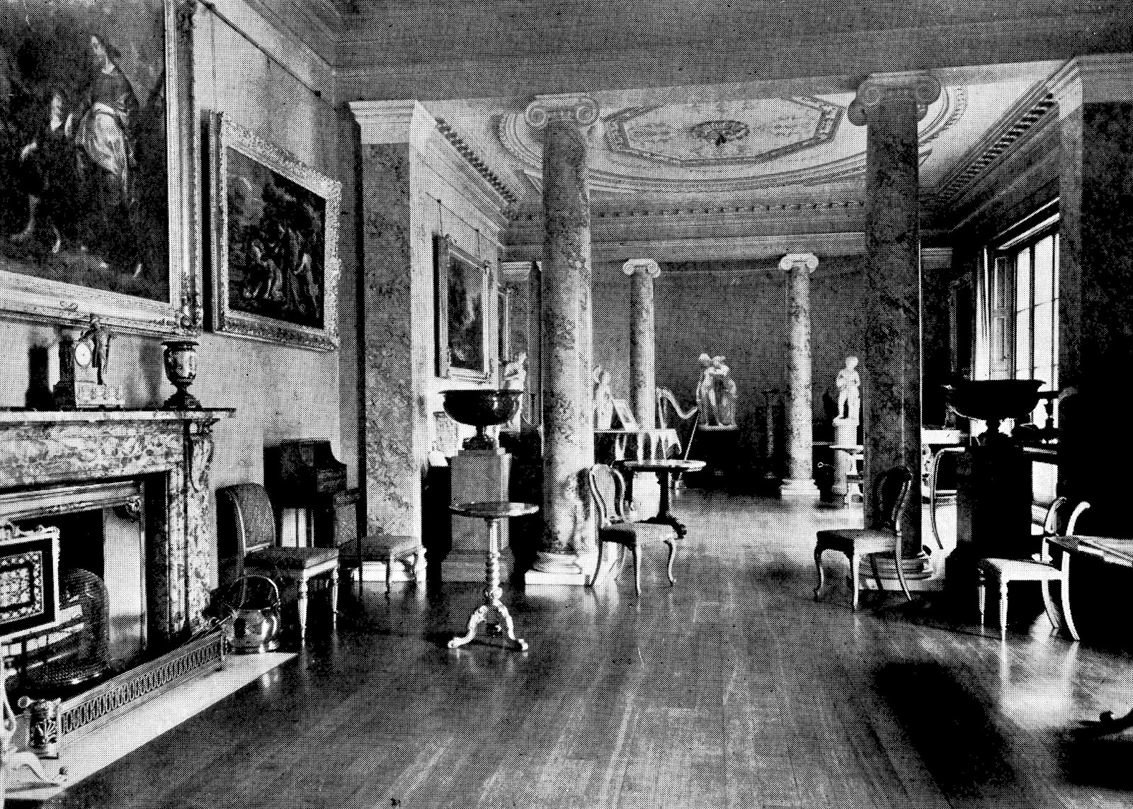 Landed families of Britain and Ireland (124) Amphlett of Hadzor House