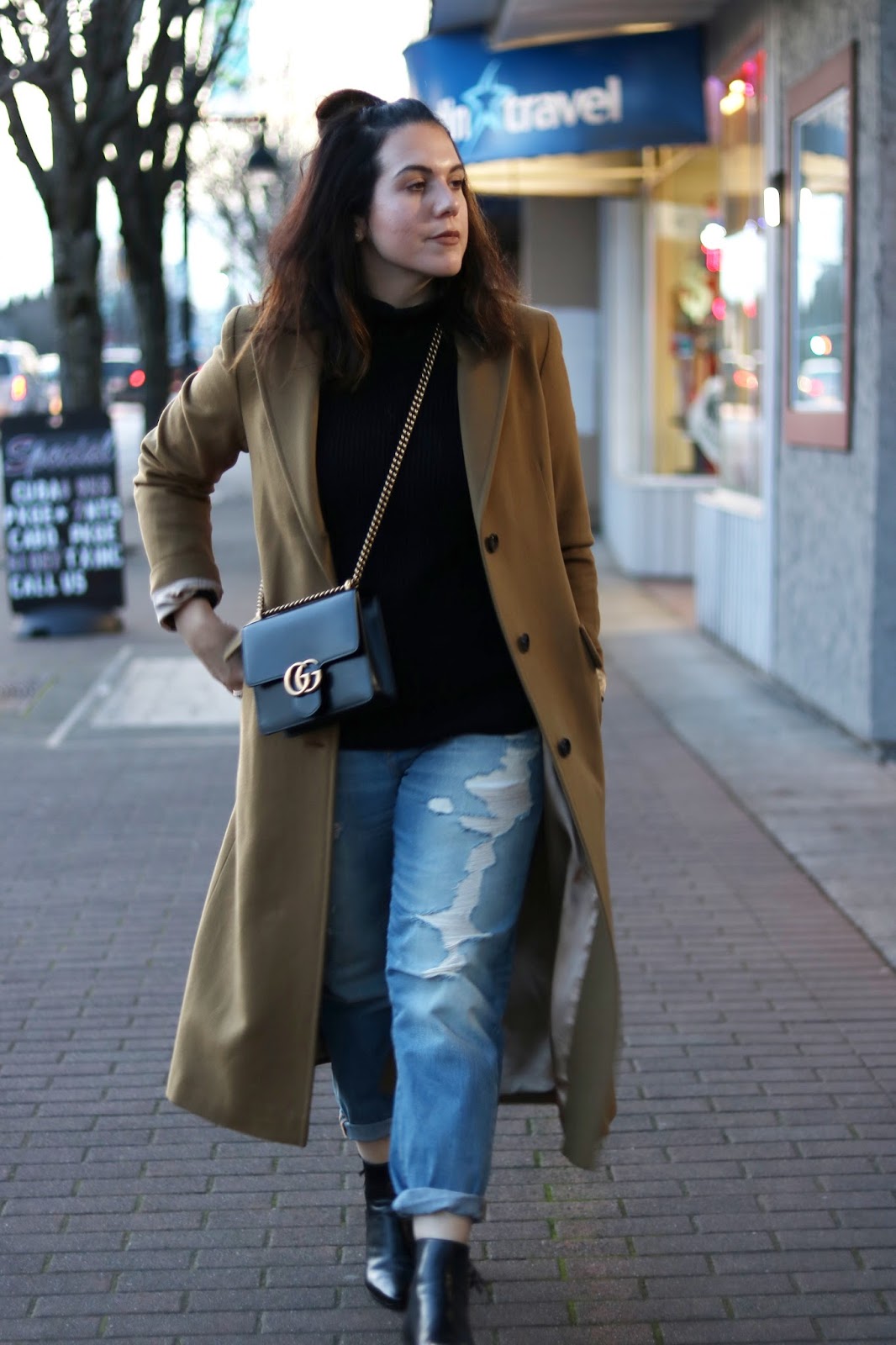 winter weekend outfit camel wool coat boyfriend jeans ankle boots vancouver blogger gucci marmont bag