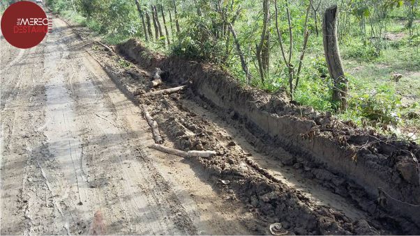 Cidadão denuncia péssimas condições da estrada da Vila do Pará após serviços mal feitos