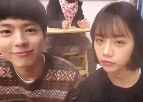 오늘자 V앱 응답하라1988 덕선(혜리)+택(박보검) | 인스티즈