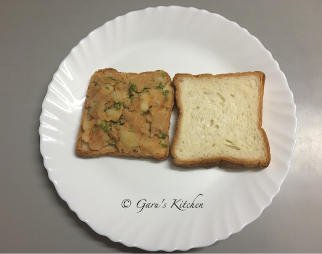 bread pakora recipe | aloo bread pakoda recipe | bread pakora recipe with potato stuffing