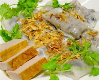 Steamed Rice Pancake Roll with Vegetarian Filling