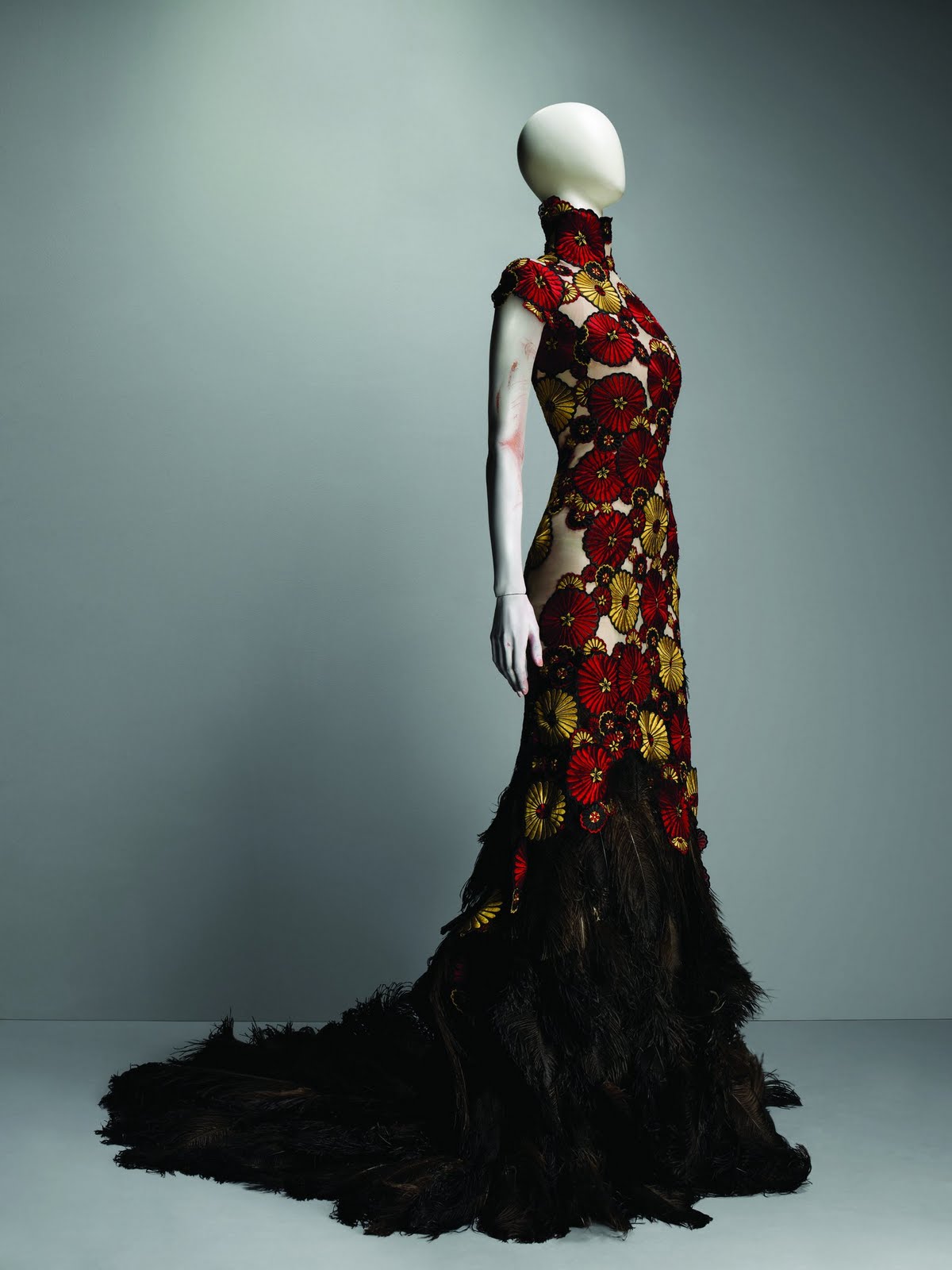 Style Mad Alice: Alexander McQueen: Savage Beauty exhibition at The ...