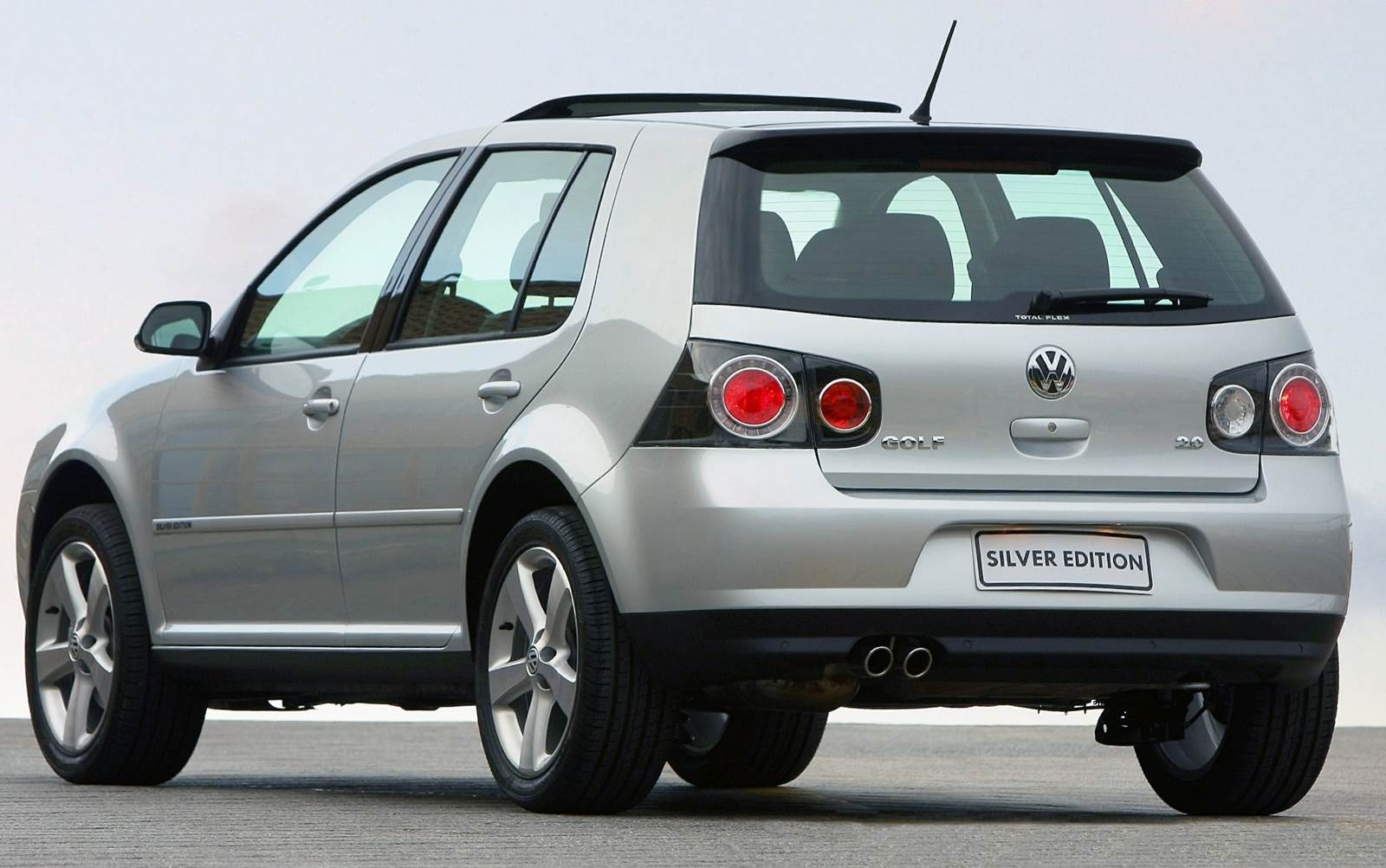 VW Golf 2010 Silver Edition