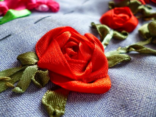 Розы Из Листьев Фото