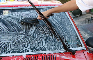 comment enlever peinture sur vitre voiture
