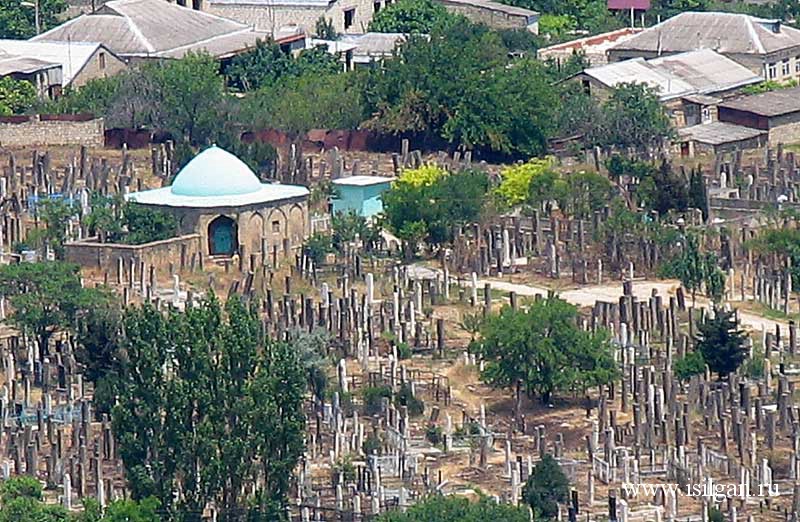 Мавзолей Тути-Бике и группа могил Кырхляр. Дербент. Республика Дагестан.