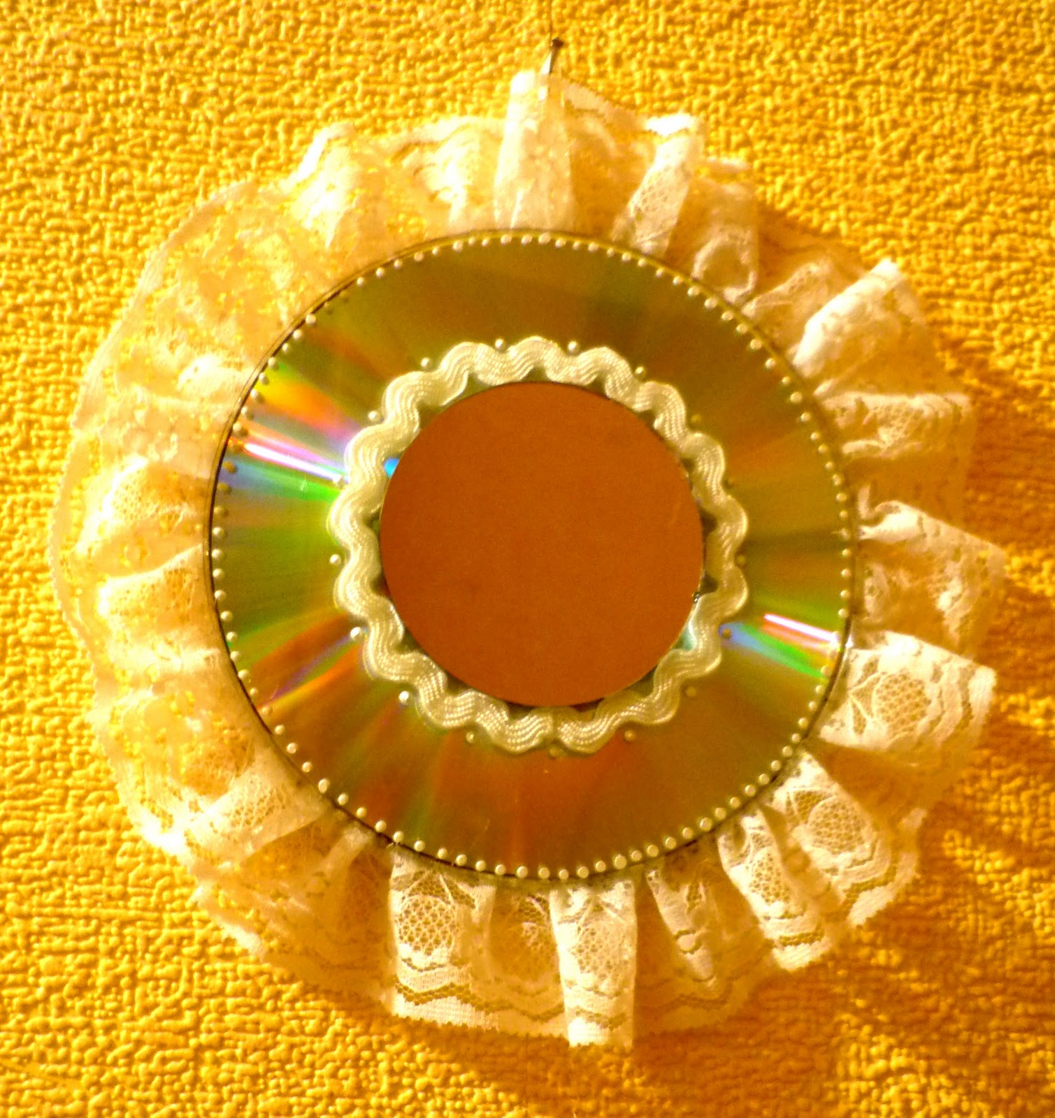 Поделка солнышко из диска