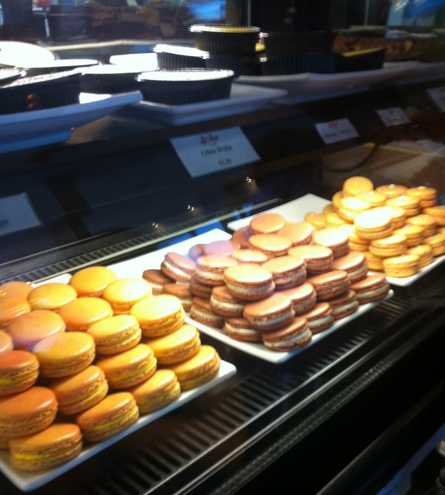 GREAT EATS HAWAII LA TOUR CAFE