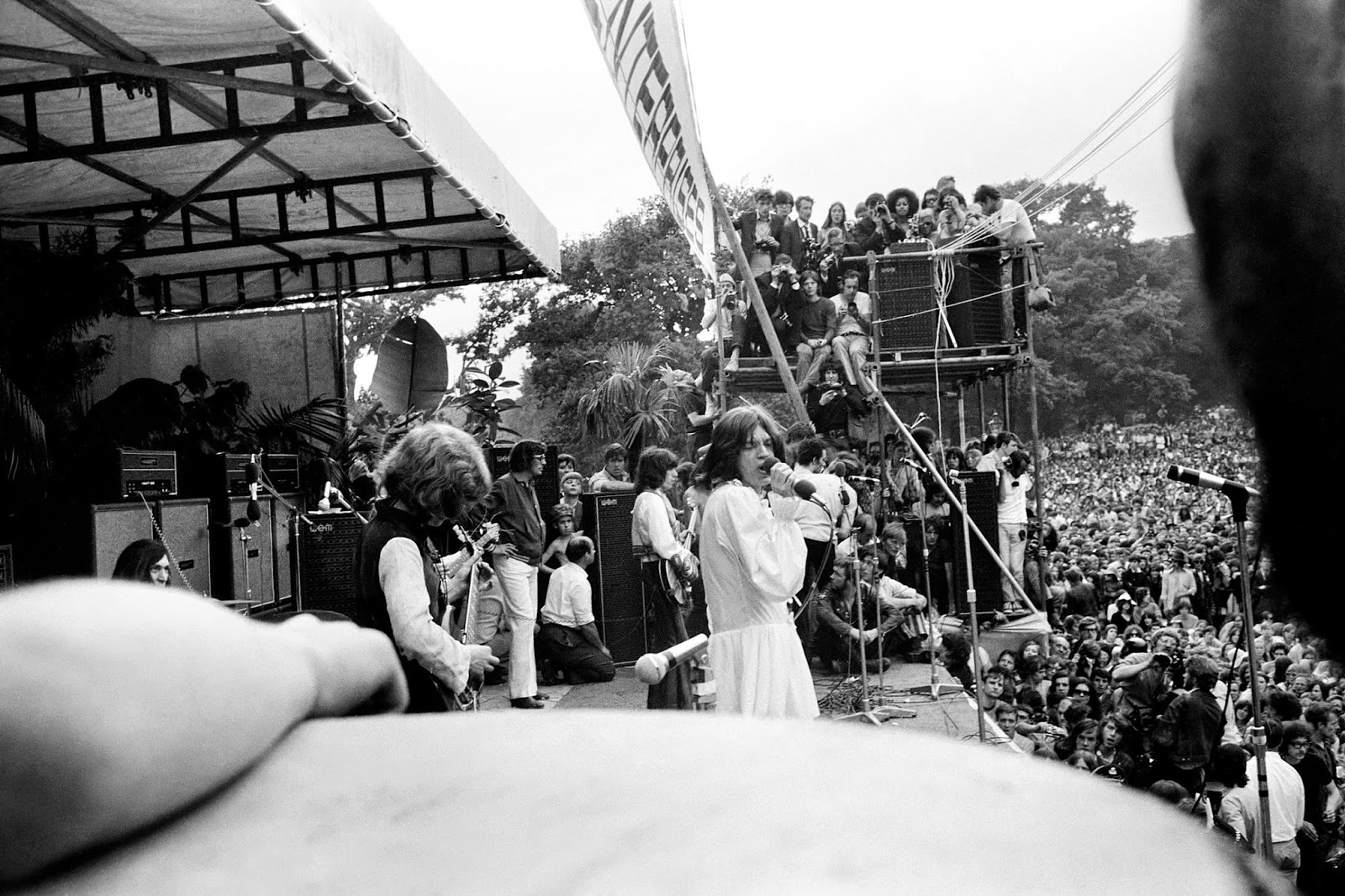Black And White Photographs Of The Rolling Stones Live In Hyde Park In black-and-white-photographs-of-the-rolling-stones-live-in-hyde-park-in