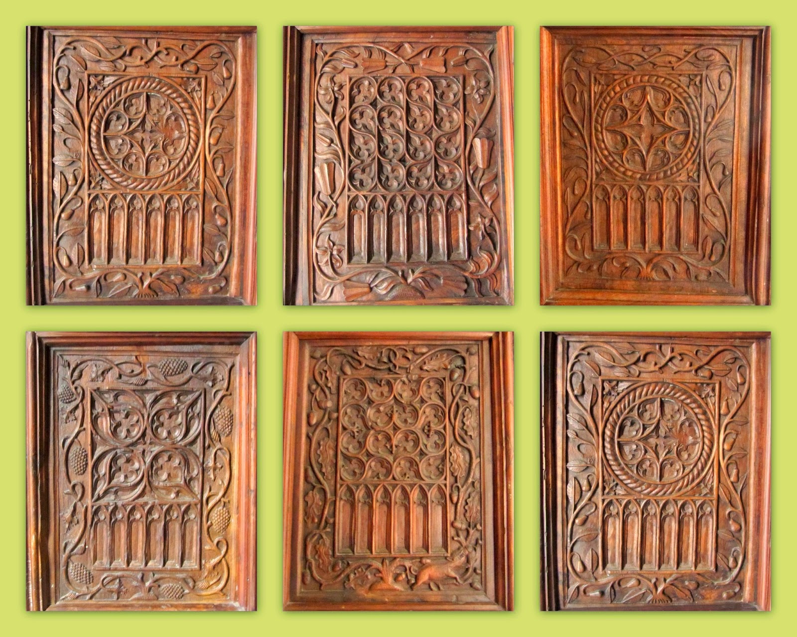 PUERTAS góticas (S. XV, posiblemente).