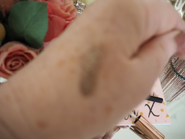 Makeup Revolution Retro Luxe Metallic Lip Kit