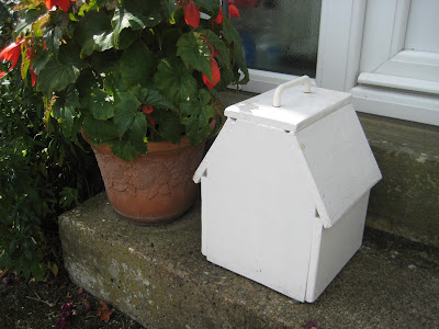 wooden milk bottle cover