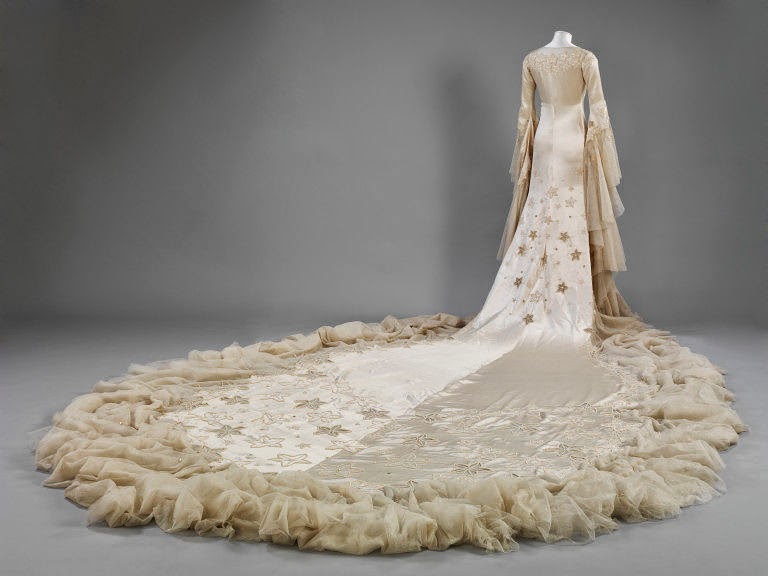 Wedding dress by Norman Hartnell- Rear Look
