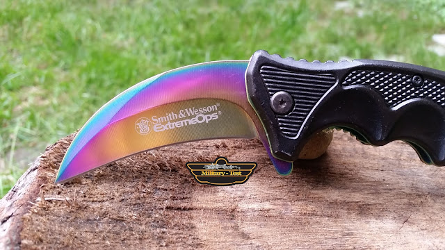Karambit Smith & Wesson Curcubeu Rainbow