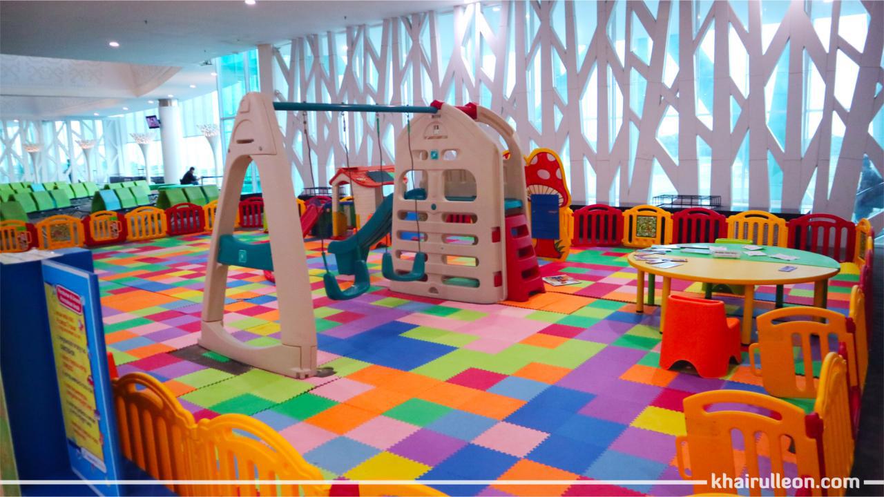 7 Fasilitas Di Bandara Sepinggan Alias Sultan Aji Muhammad Sulaiman Ini Keren Banget Ada Apa Aja Sih Khairulleon Com Travel Blogger