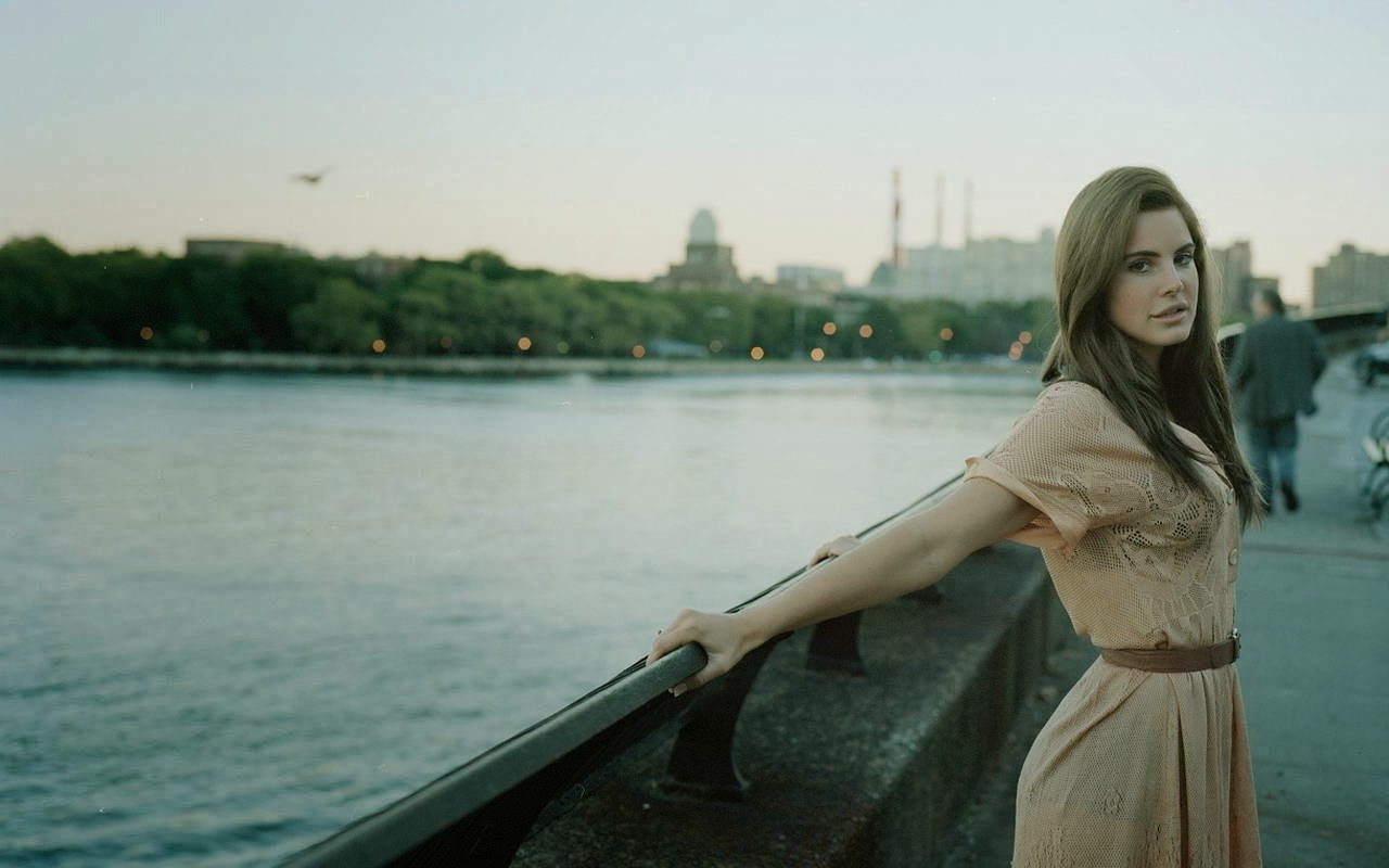 Mega Wallpapers HD: Lana Del Rey Wallpapers