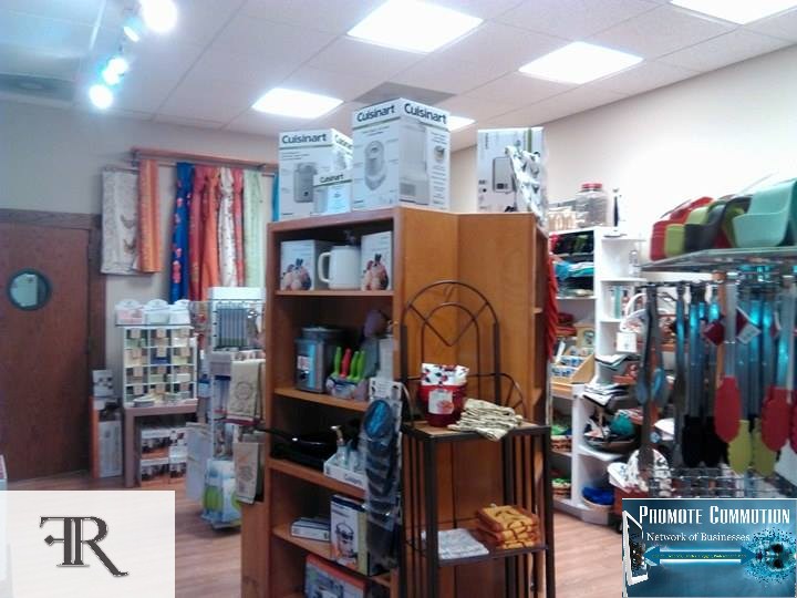 FashionsNightOut Roanoke Fashion Week 2016 Ladles and Linens Kitchen