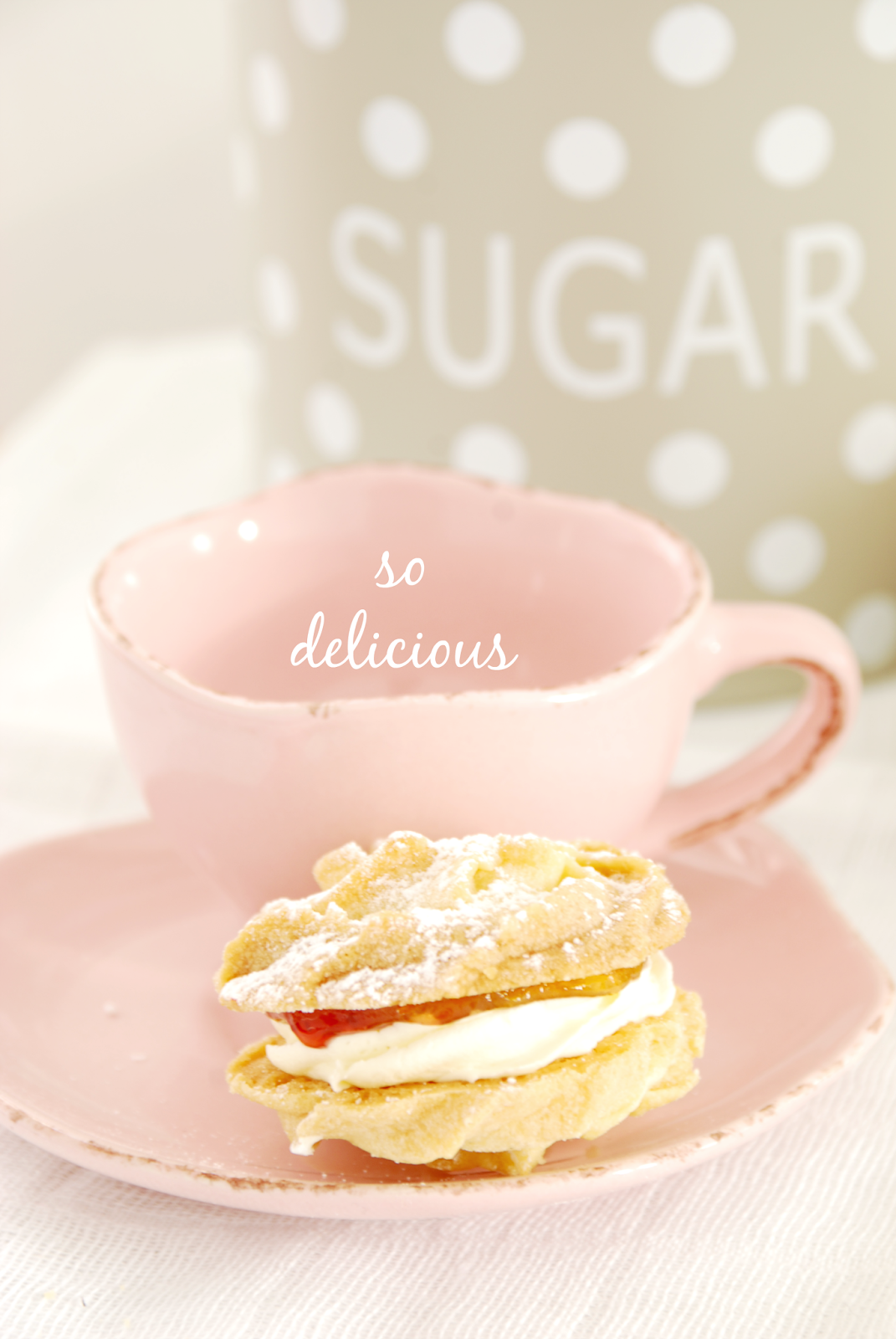 Noor Cakes baked with love Viennese Sandwich Cookies