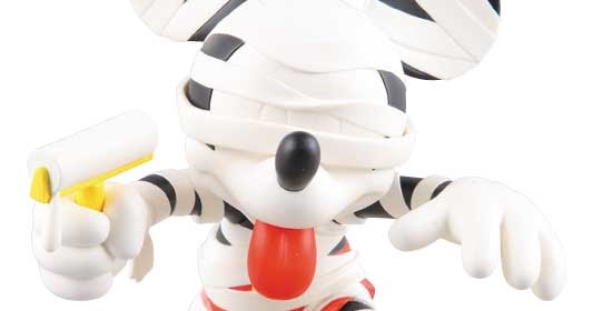 mickey mouse mummy statue