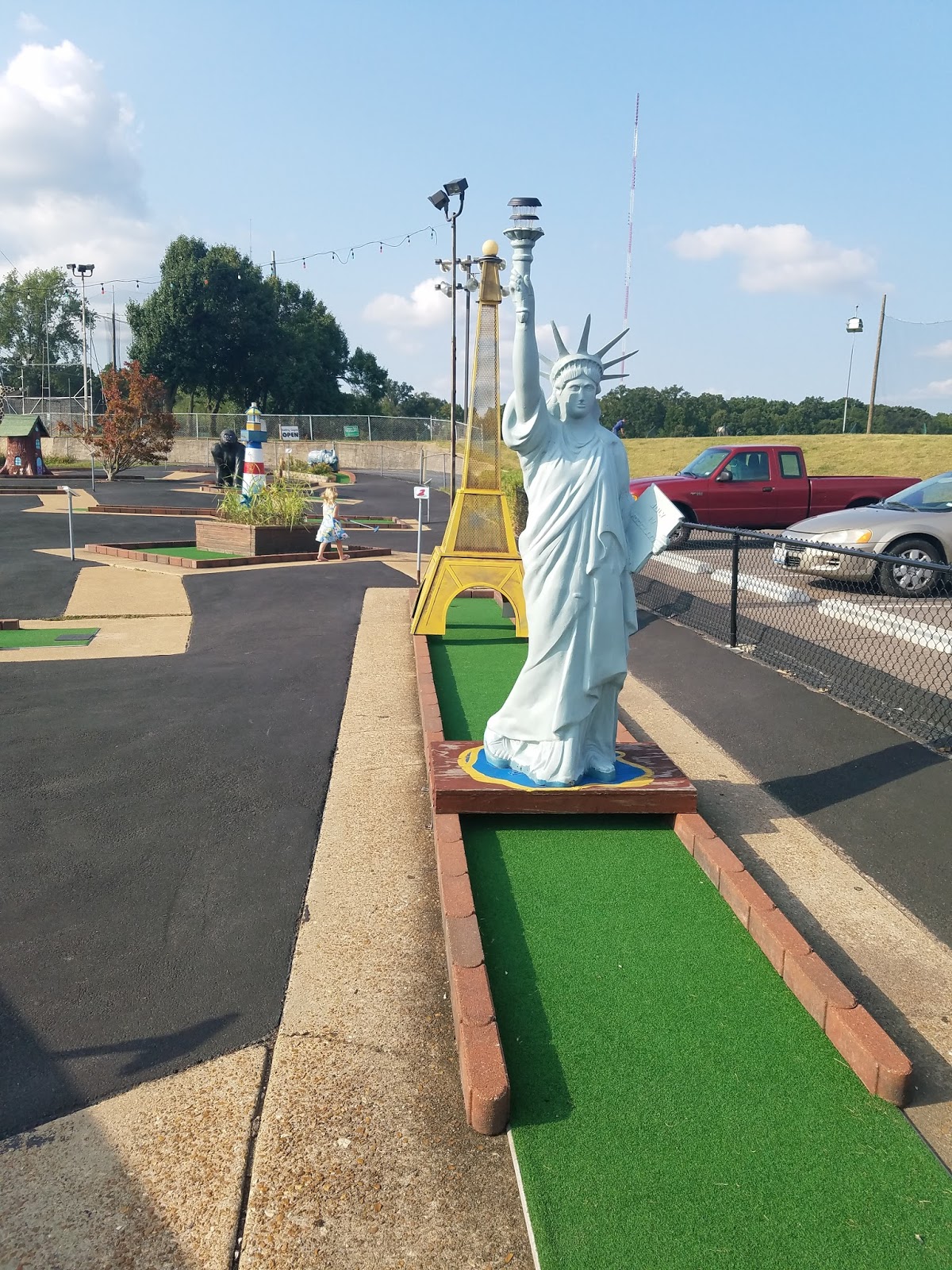 Play St. Louis Tower Tee Mini Golf, Affton CLOSED AS OF JULY 2018