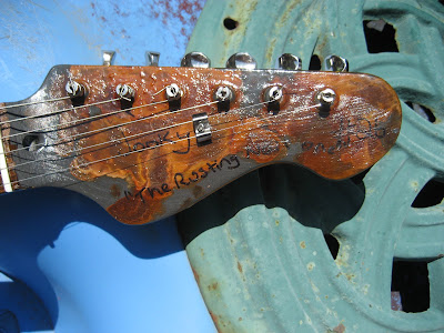 The Jooky Guitar Emporium: Sold: The Rusting Nail One