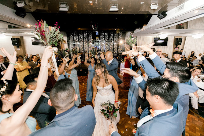 Silver Pearl Restaurant Wedding Reception Bridal Entrance