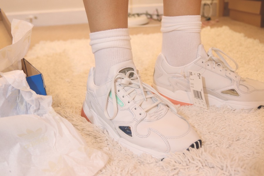 adidas falcon ioffer