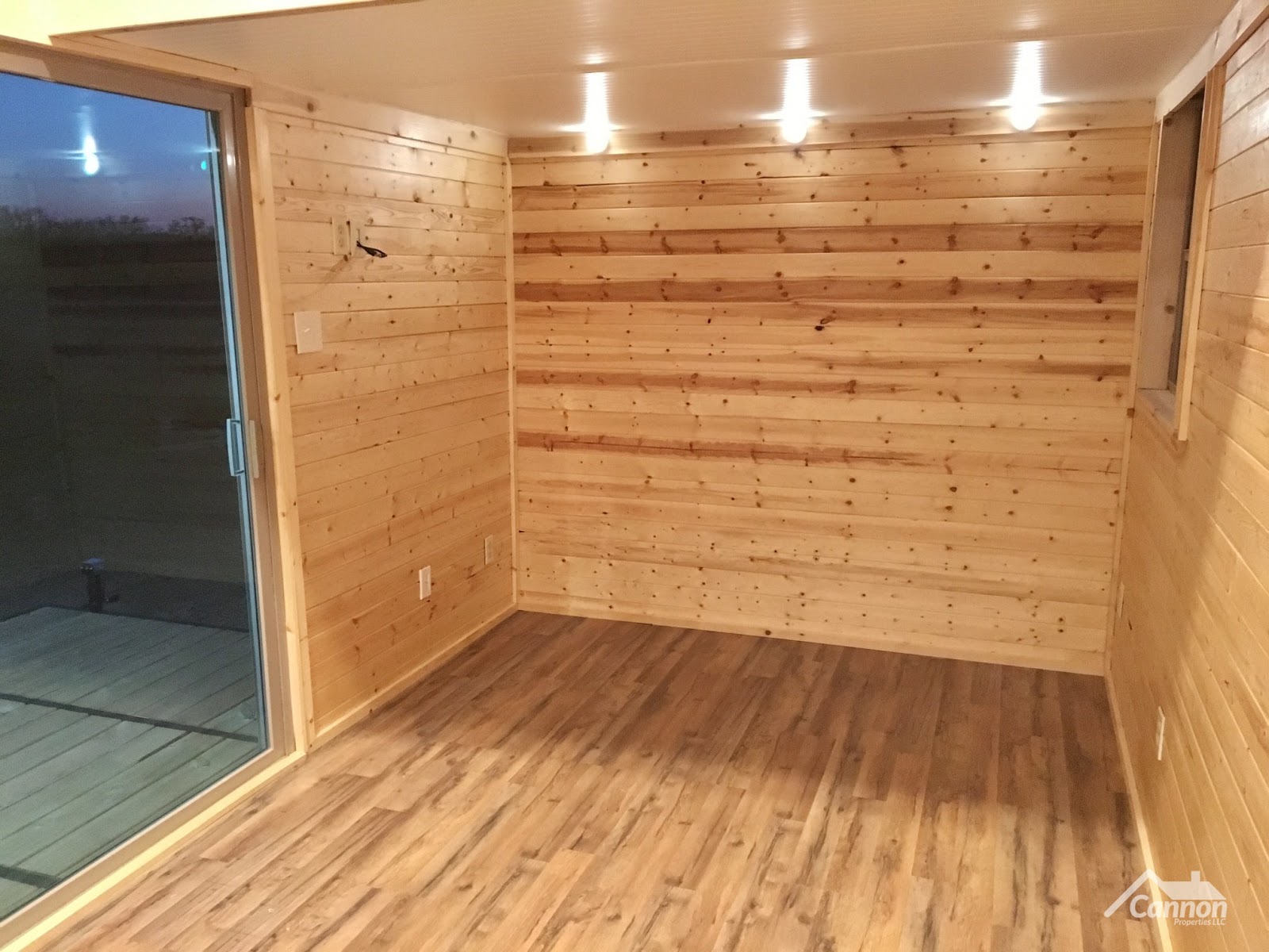 Custom 30' Cannon Tiny House [ TINY HOUSE TOWN ]