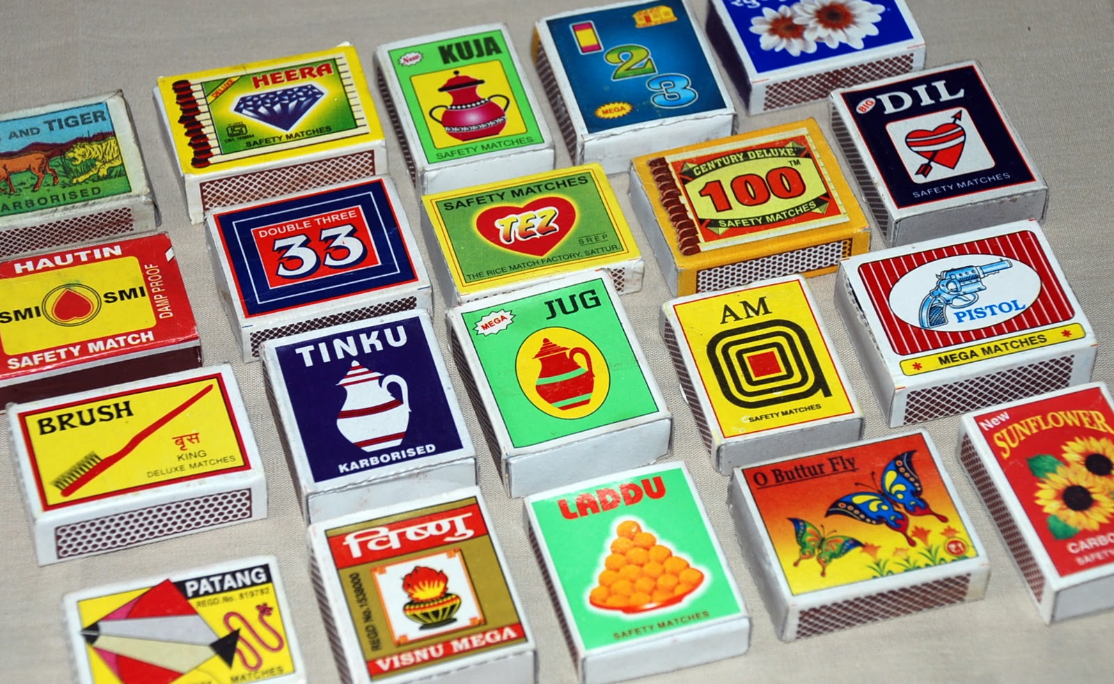 MATCHBOXES AND LABELS COLLECTION INDIA