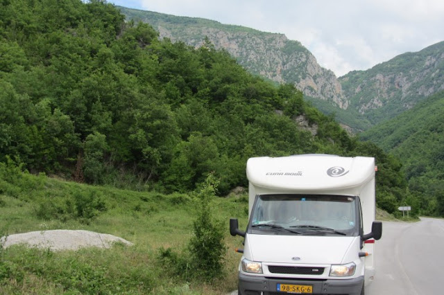 Macedonie, met camper in Nationaal Park Marvrovo