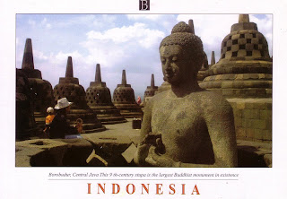 BOROBUDUR TEMPLE