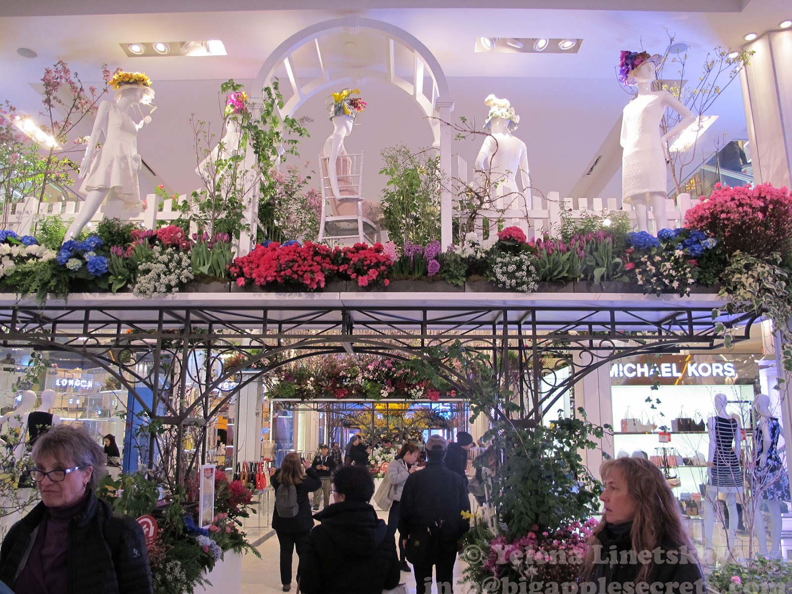 Big Apple Secrets: Macy's flower show 2016