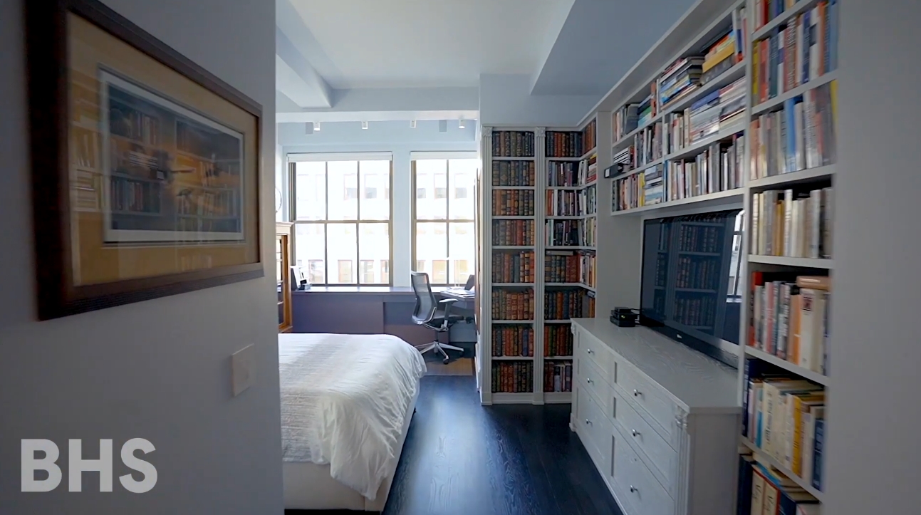 14 Photos vs. 130 W 30th St #17A, New York City Condo Interior Design Tour