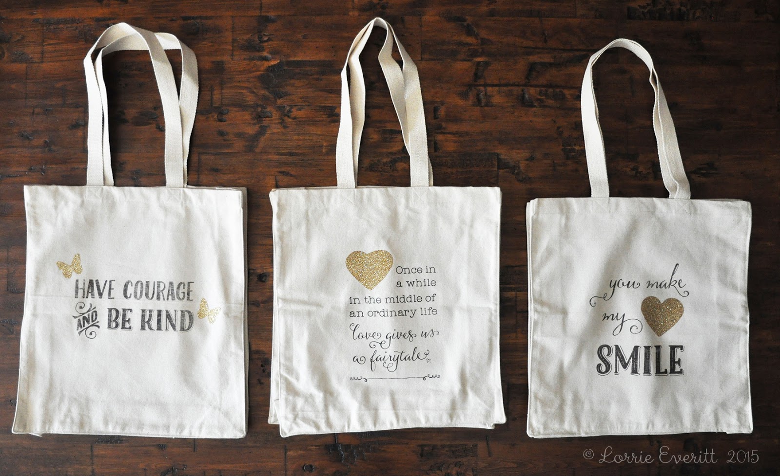 3 Cool Ways to Personalize a Plain Tote Bag