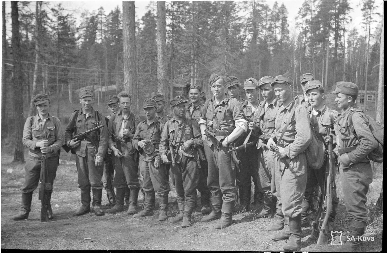 Партизаны 1944 года. Партизан отряд Карельский фронт. Финские диверсанты 1941. Финляндская армия 1941. Финские солдаты 1941-1944.