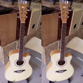 Đàn guitar Acoustic Yamaha Fx310 giá 1 triệu 8