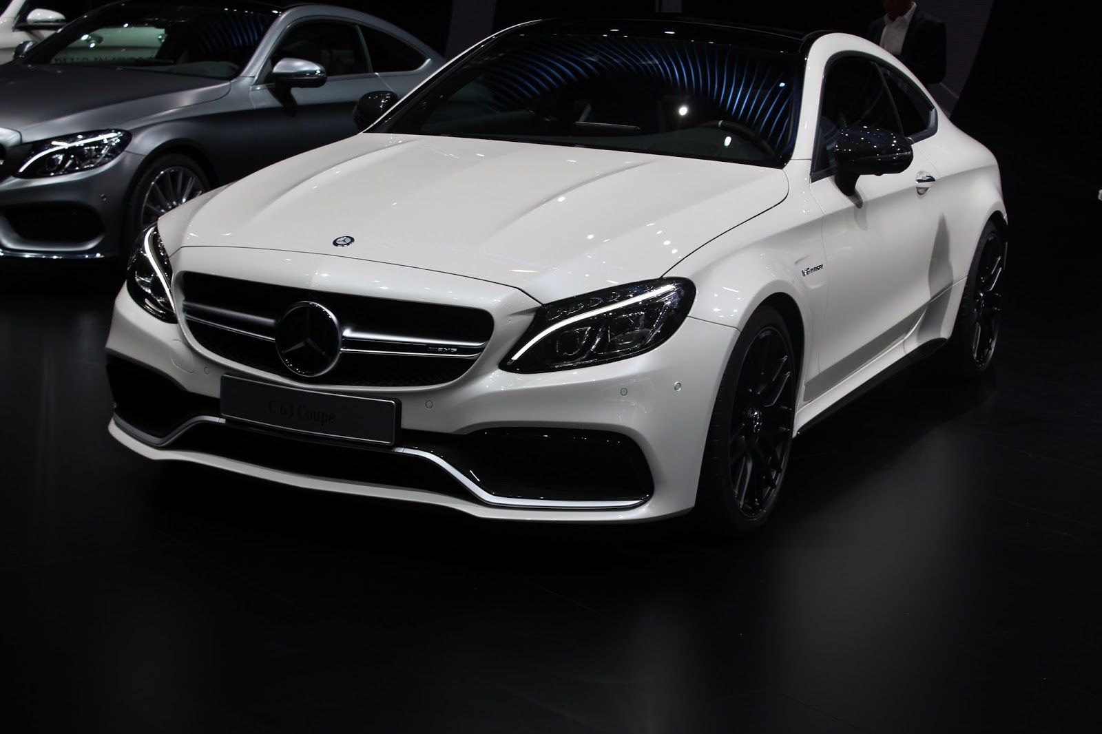 Iaa 15 Mercedes C Klasse Coupe Feiert Weltpremiere Myauto24 Das Autoblog Im Internet Myauto24